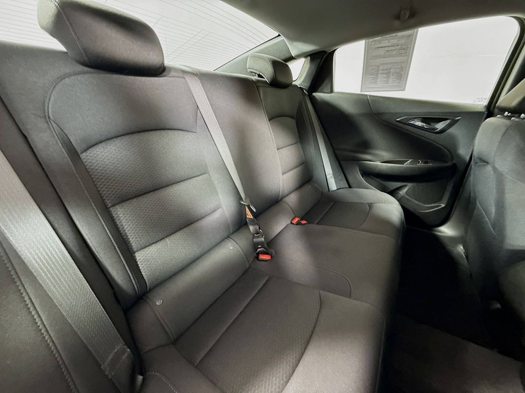 2024 Chevrolet Malibu LS photo 21