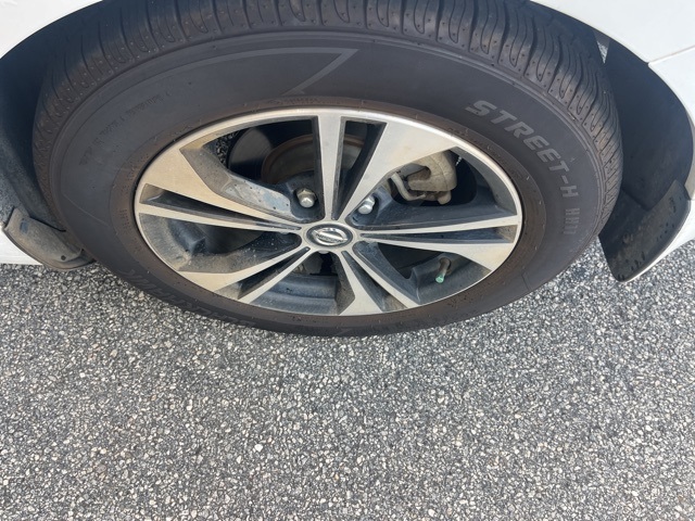 2021 Nissan Sentra SV photo 27
