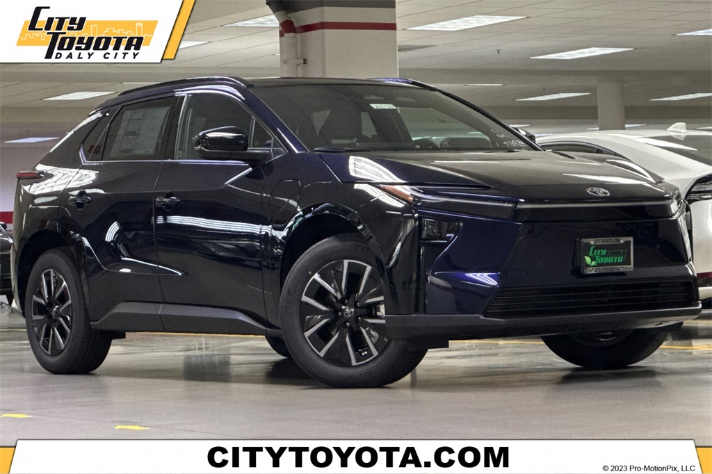 2026 Toyota bZ XLE's photo