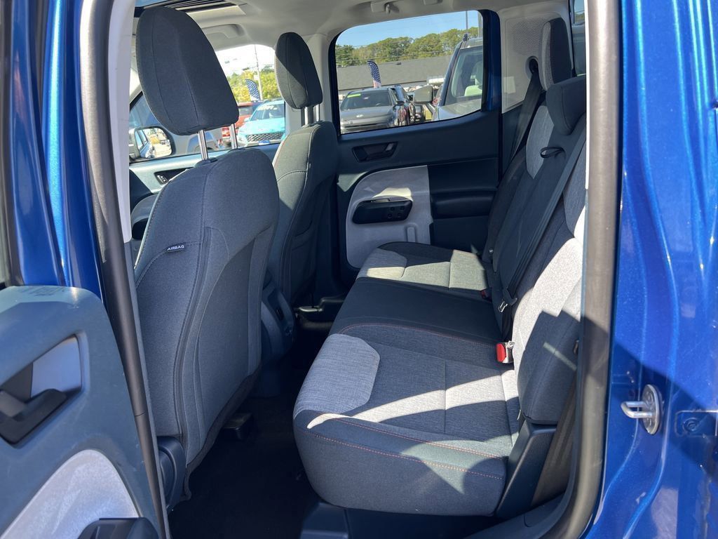 2023 Ford Maverick XLT photo 10