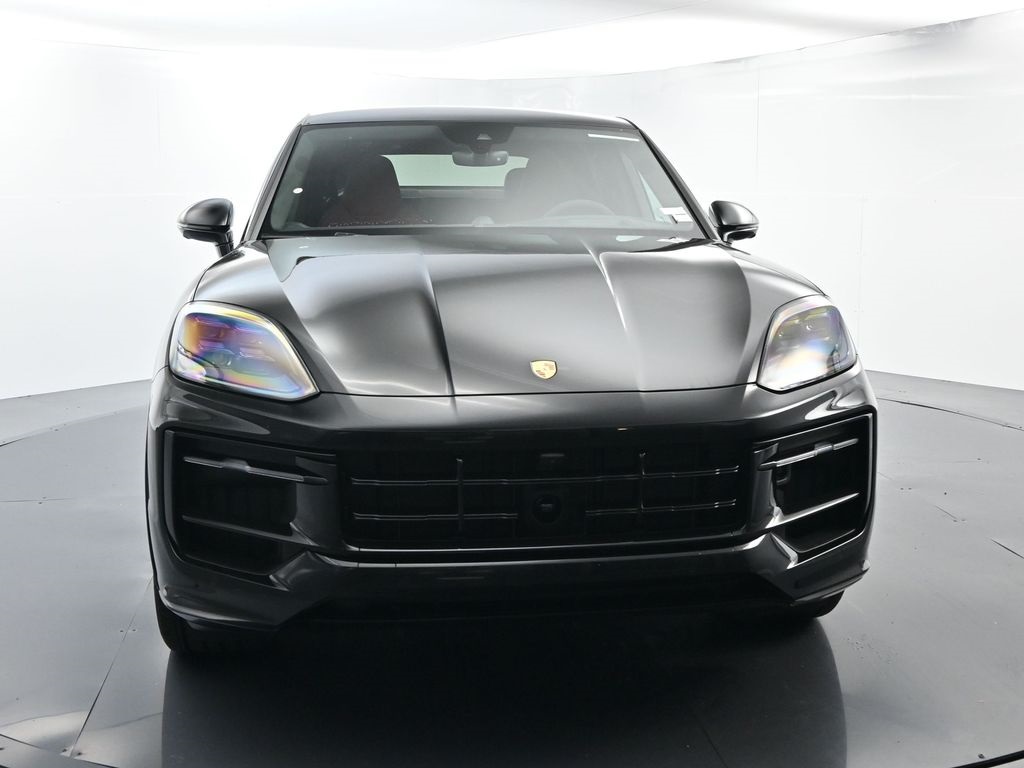 2026 Porsche Cayenne GTS Coupe photo 16