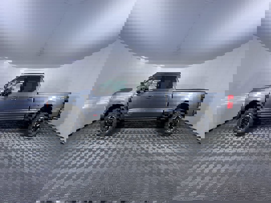 2026 Ford F-250 Lariat photo 5