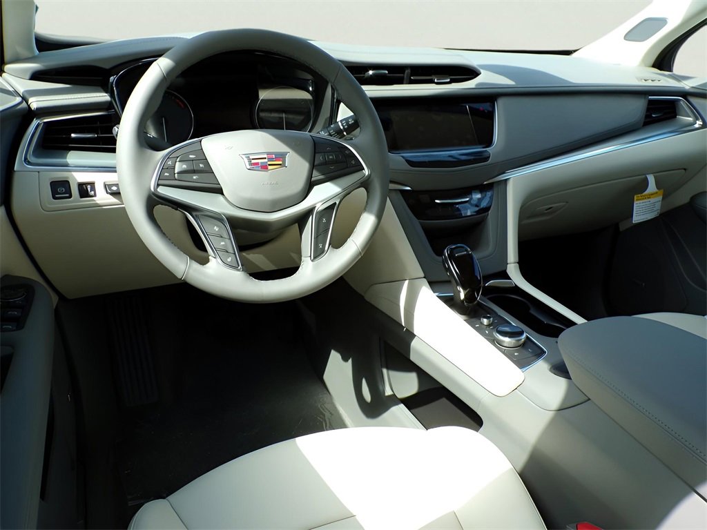 2025 Cadillac XT5 Premium Luxury photo 7
