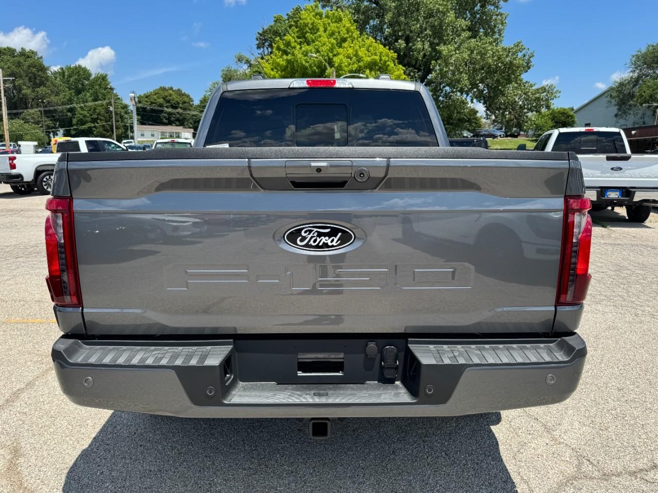 2025 Ford F-150 XLT photo 4