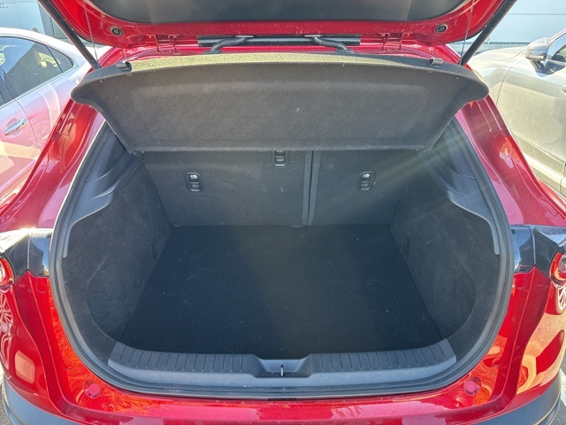 2025 Mazda CX-30 2.5 S Preferred photo 16