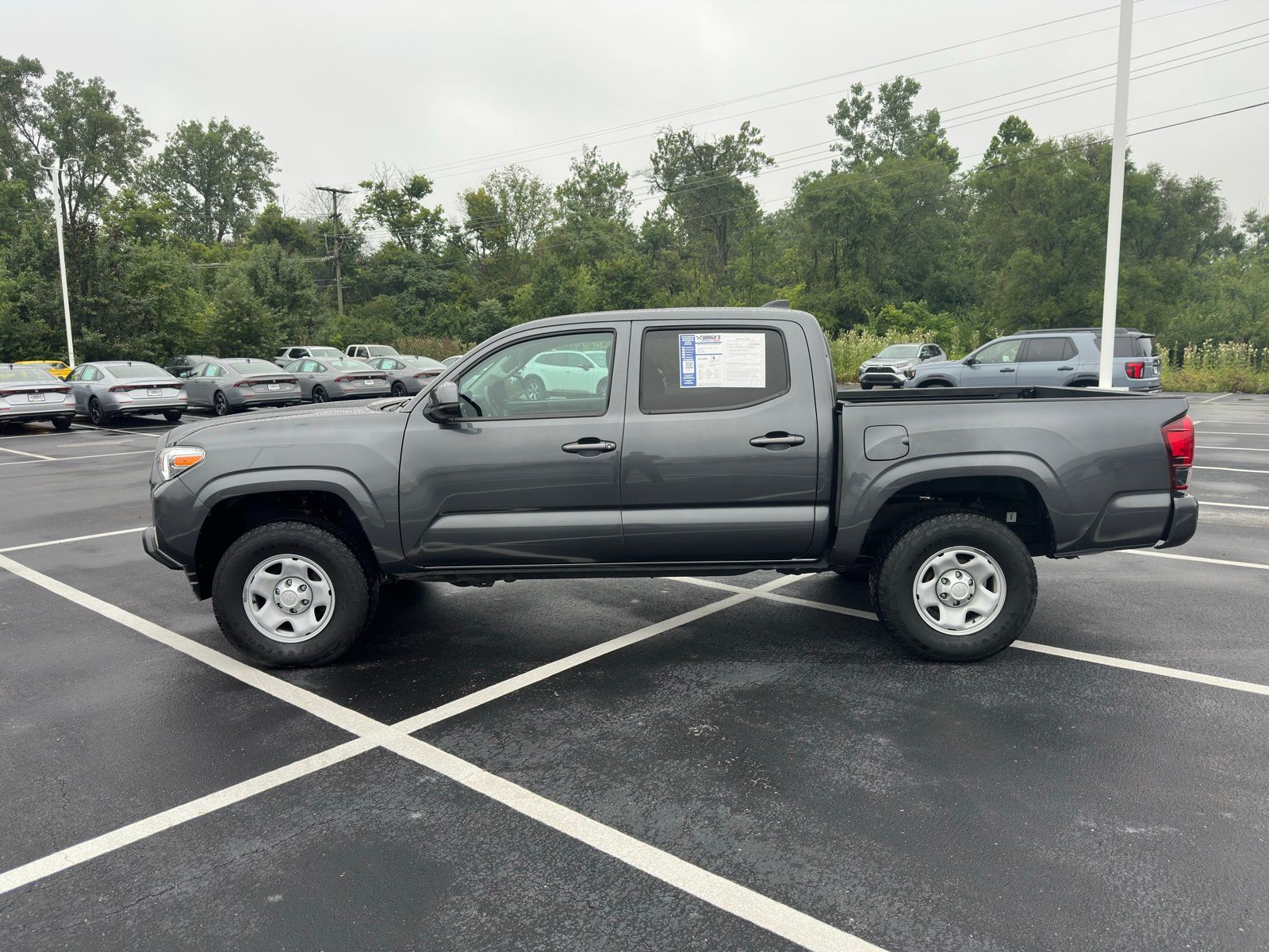 2023 Toyota Tacoma SR 4x4 Double Cab photo 2