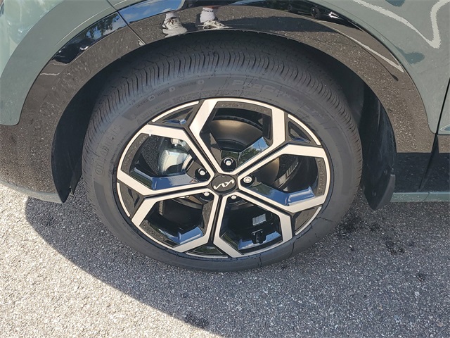 2025 Kia Niro EX Touring photo 3