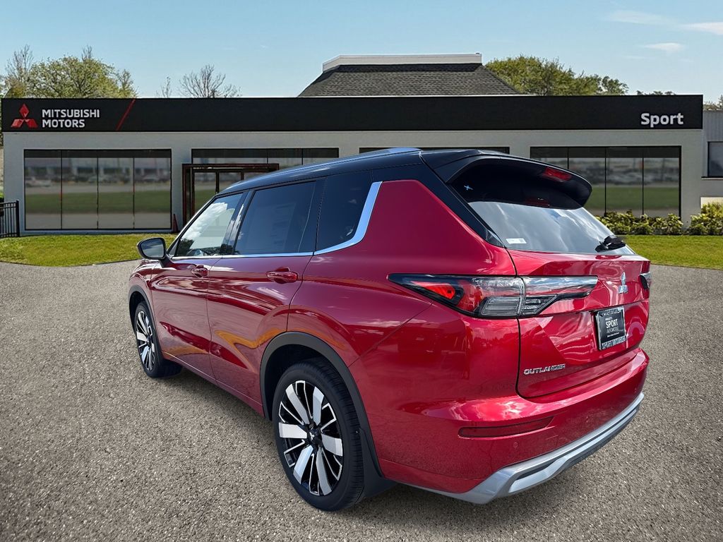 2025 Mitsubishi Outlander SEL photo 5