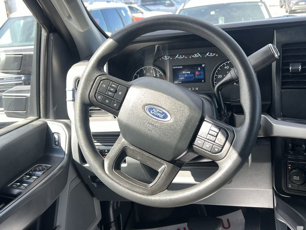 2023 Ford F-250 photo 12