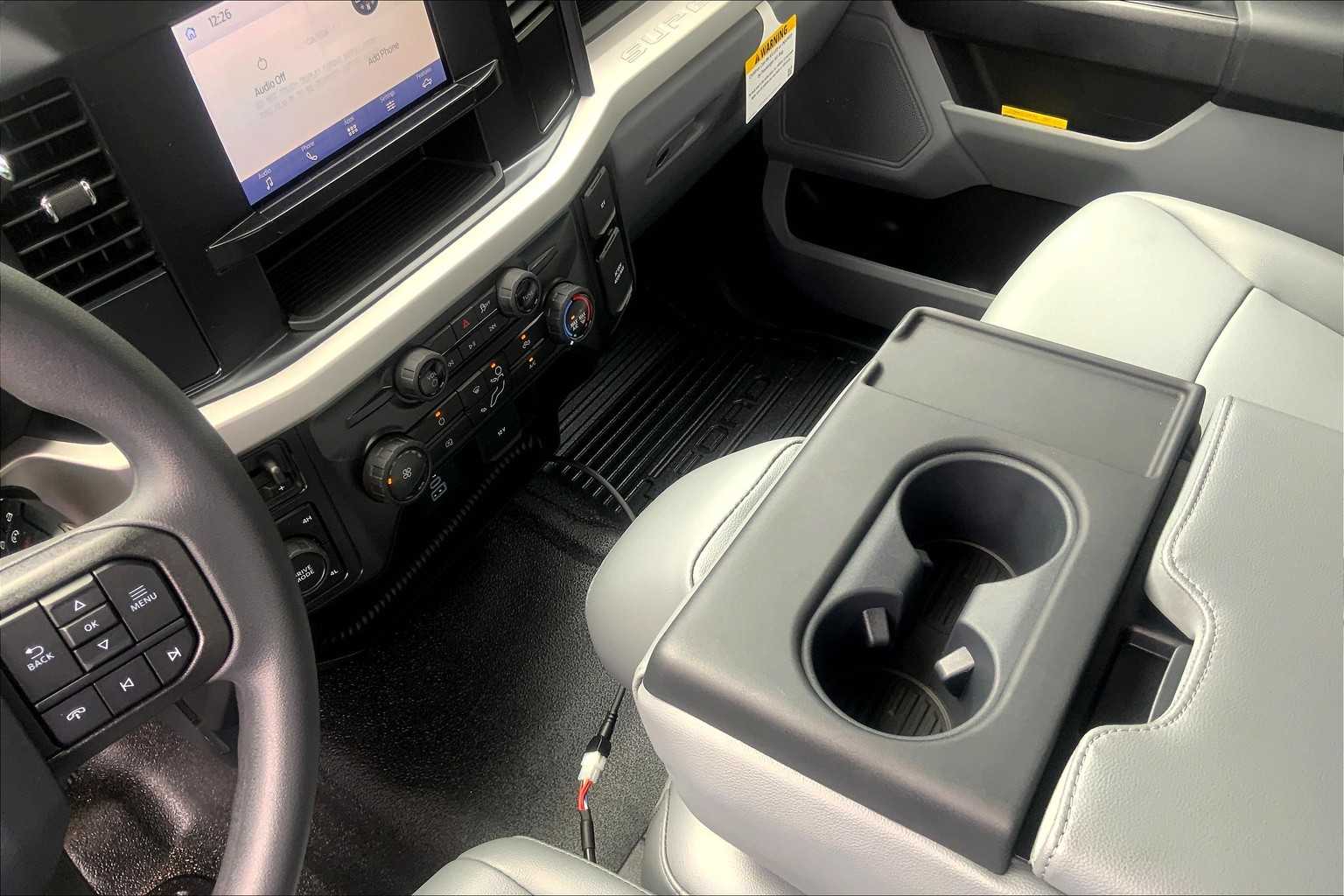 2025 Ford F-350 XL photo 7