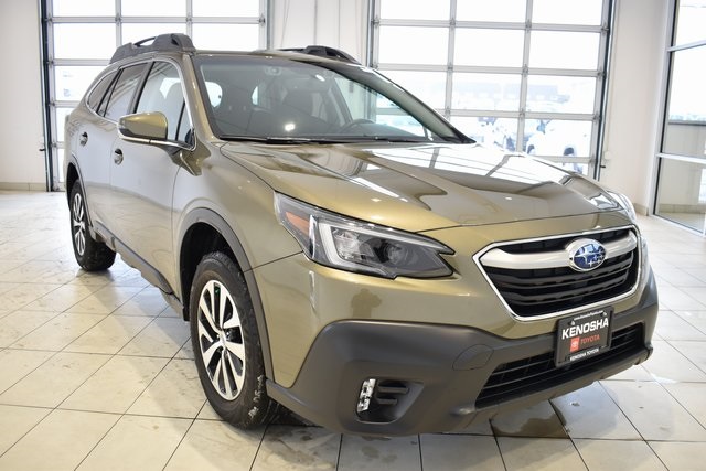 2020 Subaru Outback Premium's photo