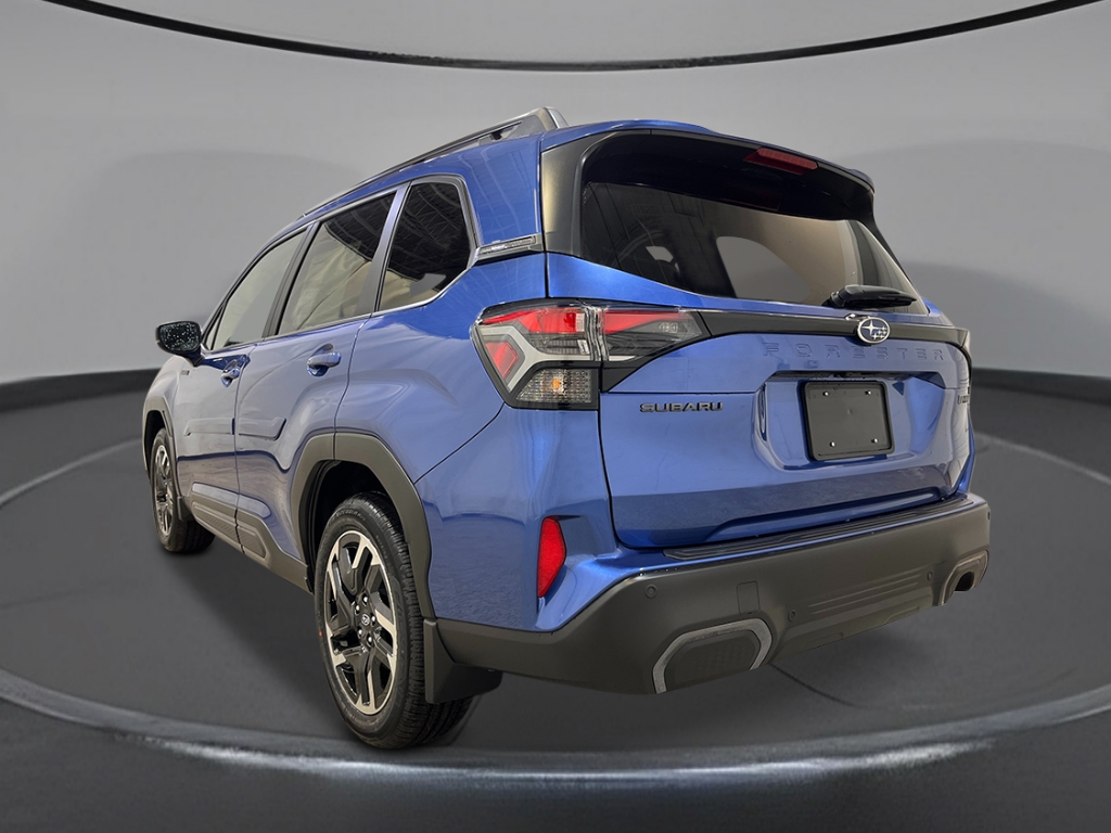 2025 Subaru Forester Limited photo 2