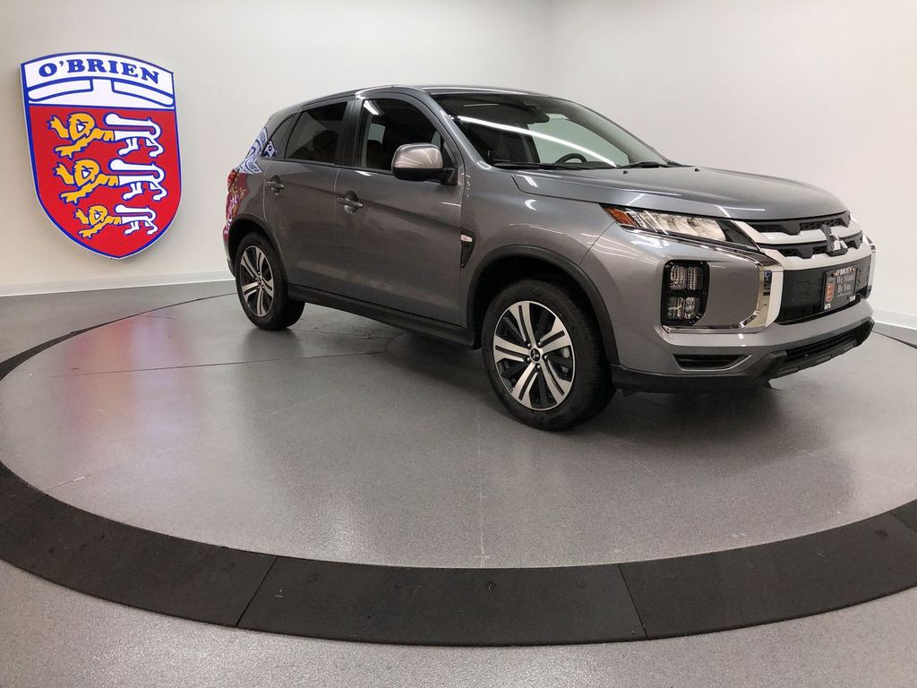 2021 Mitsubishi Outlander Sport ES's photo