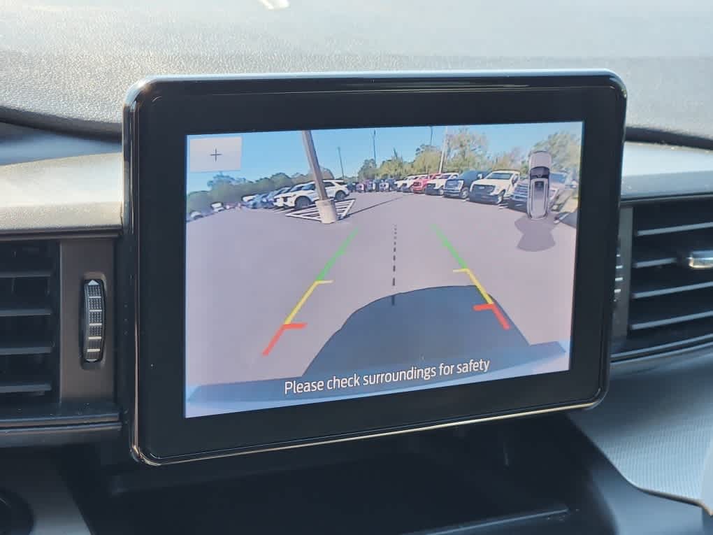 2020 Ford Explorer XLT photo 16