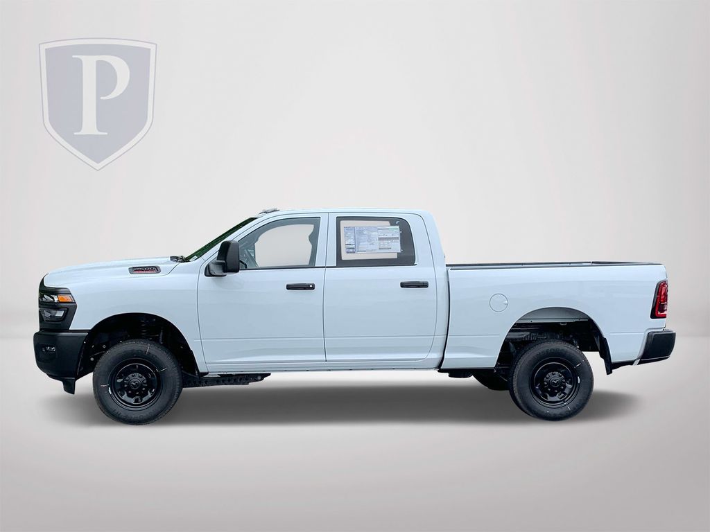 2025 Ram 2500 Tradesman photo 4
