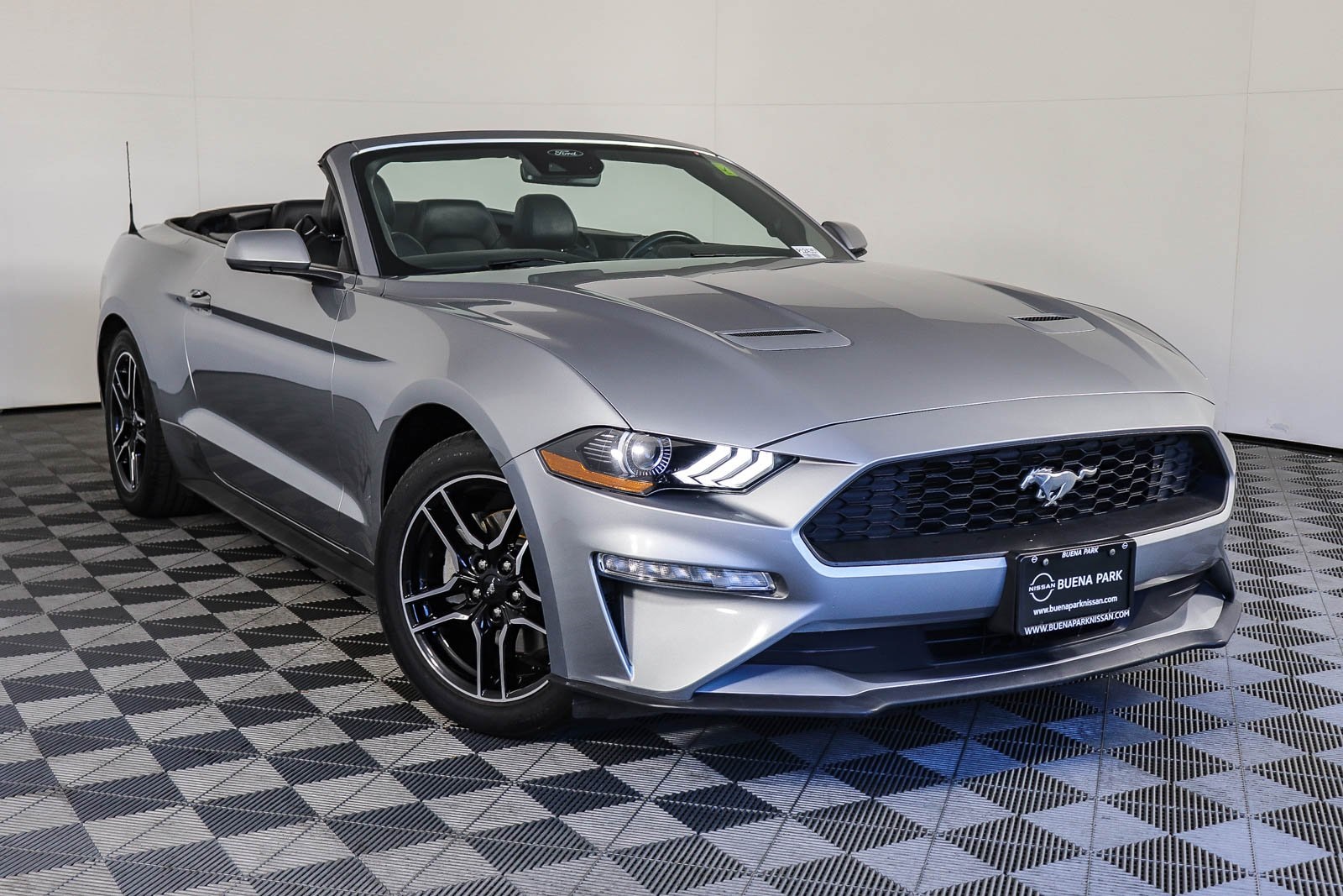 2022 Ford Mustang EcoBoost Premium