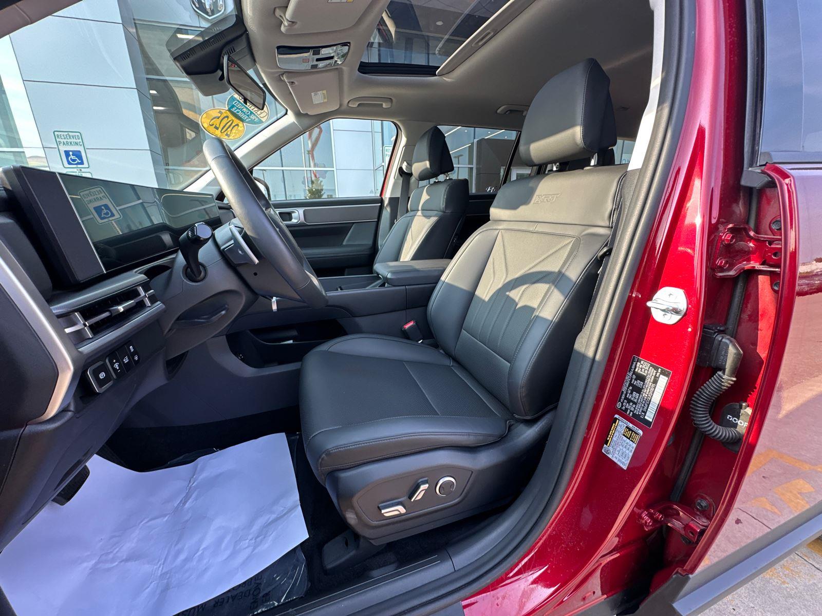 2025 Hyundai Santa Fe XRT photo 8