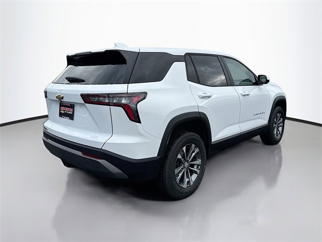 2026 Chevrolet Equinox LT photo 3