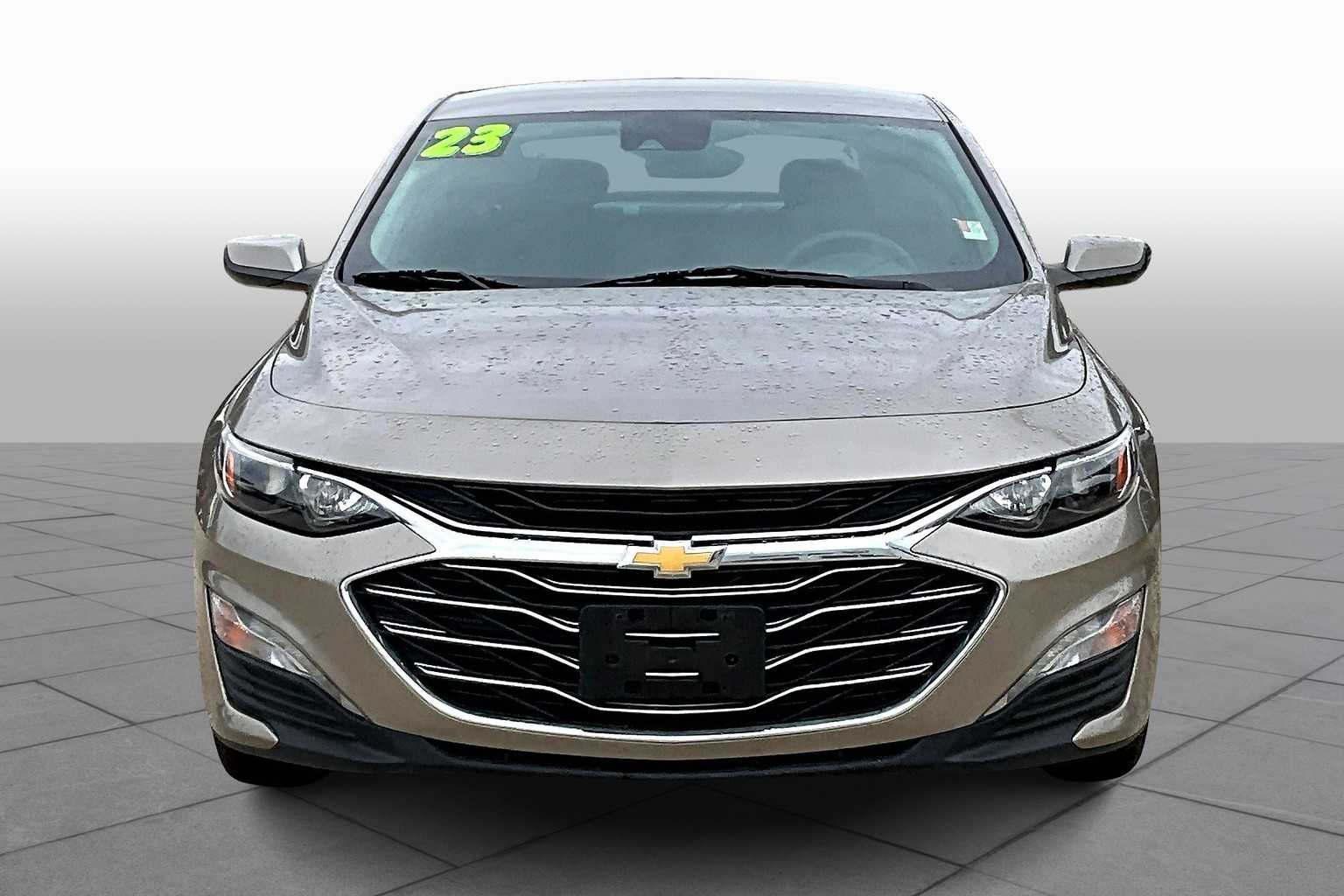 2023 Chevrolet Malibu 1LT photo 3