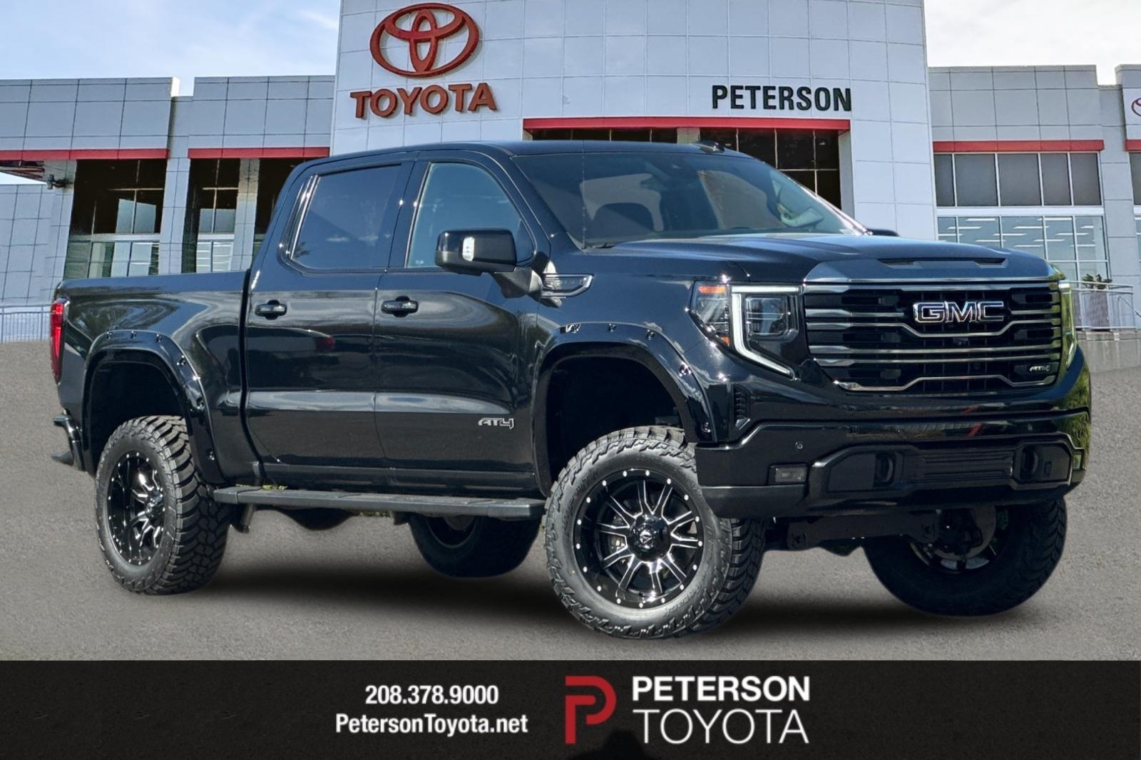 2023 GMC Sierra 1500 AT4's photo