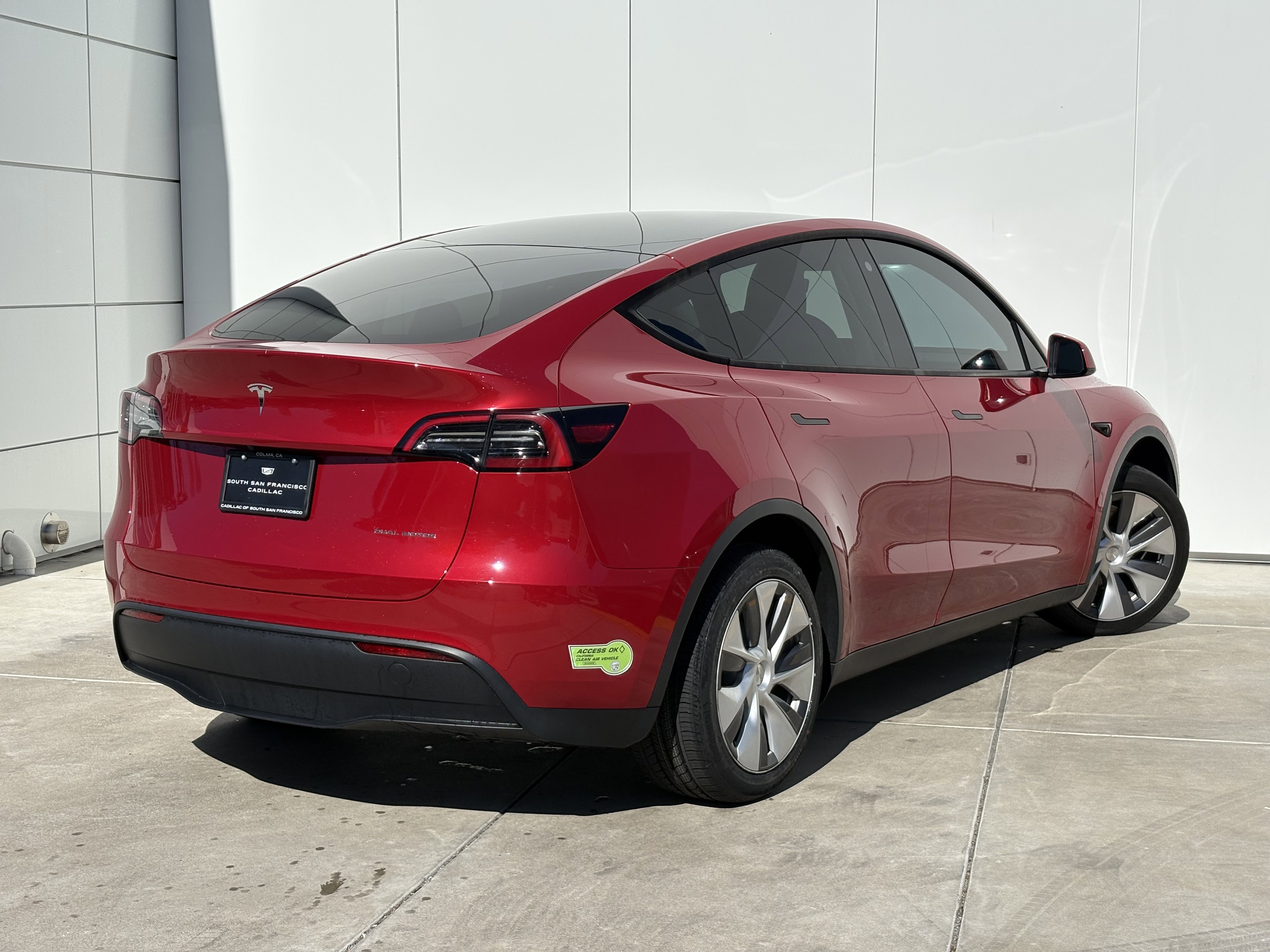 2023 Tesla Model Y Long Range photo 6