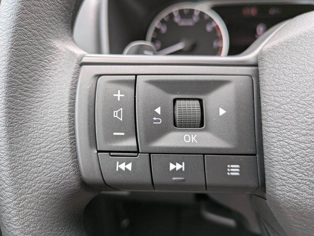 2026 Nissan Rogue S photo 18