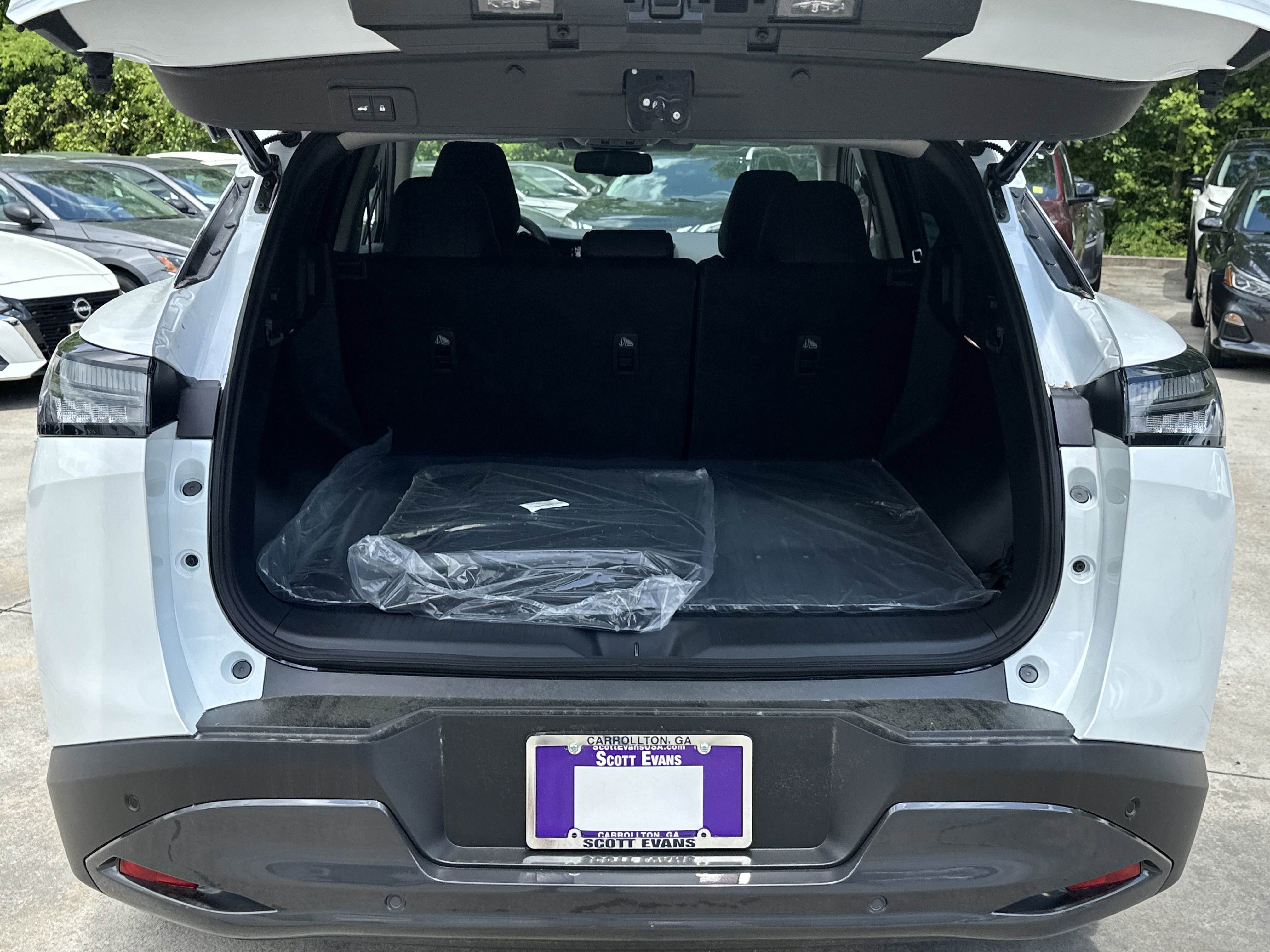2025 Nissan Murano SL photo 16