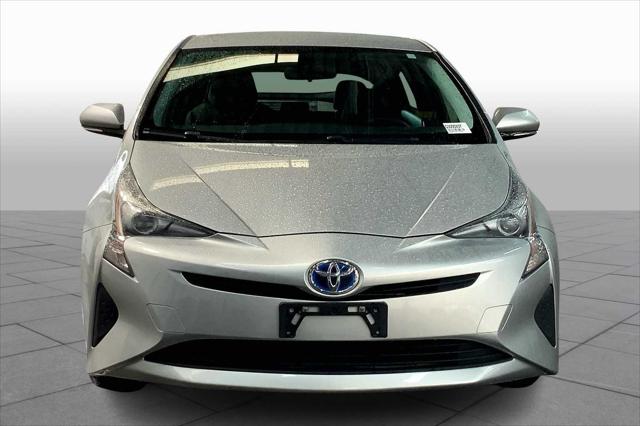 2016 Toyota Prius Two Eco Three Four Touring photo 3