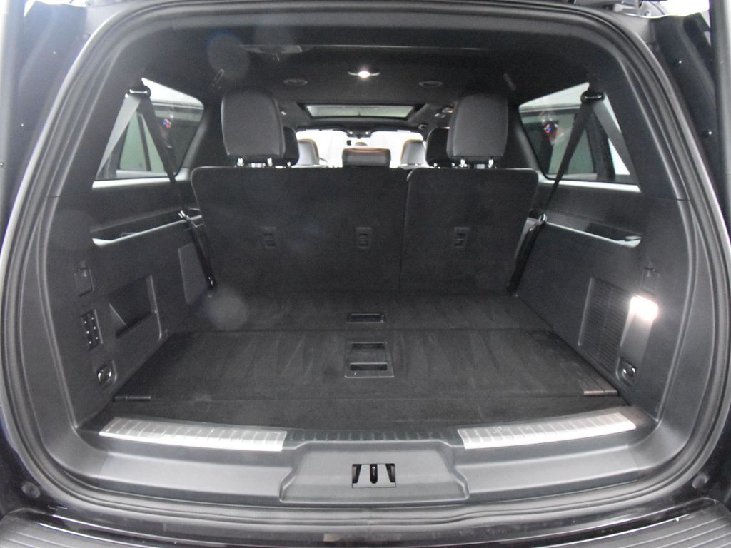 2024 Lincoln Navigator Reserve Luxury Monochromatic photo 35