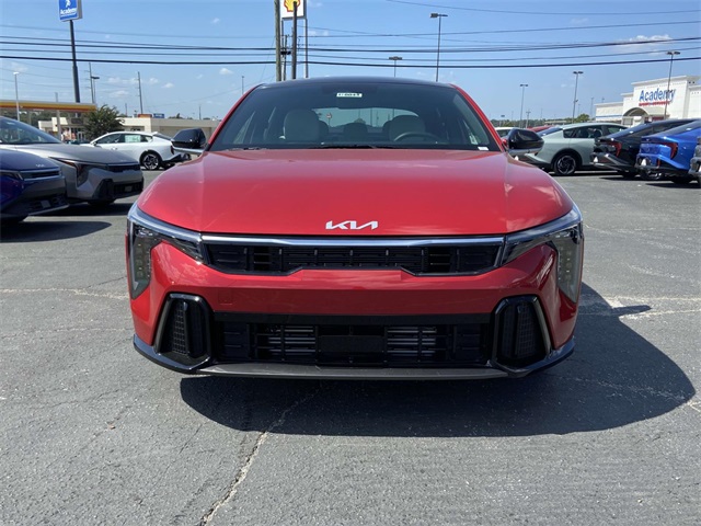 2025 Kia K4 GT-Line Turbo photo 4