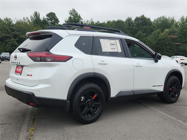 2026 Nissan Rogue SV photo 3