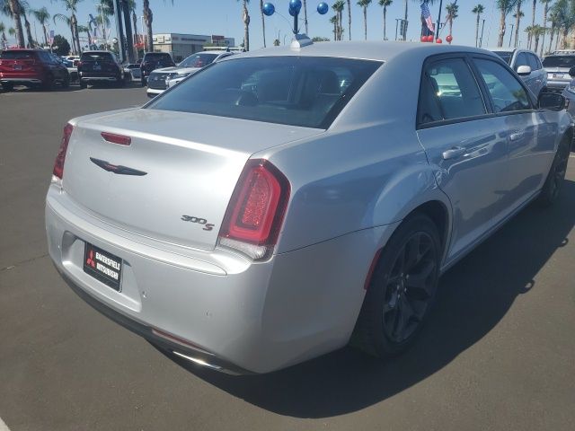 2021 Chrysler 300 S photo 4