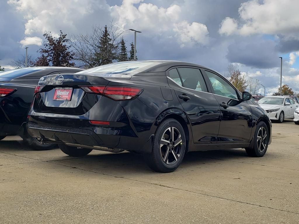 2025 Nissan Sentra SV photo 4
