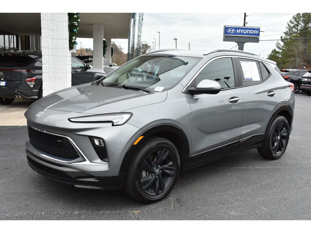 2024 Buick Encore GX Sport Touring's photo