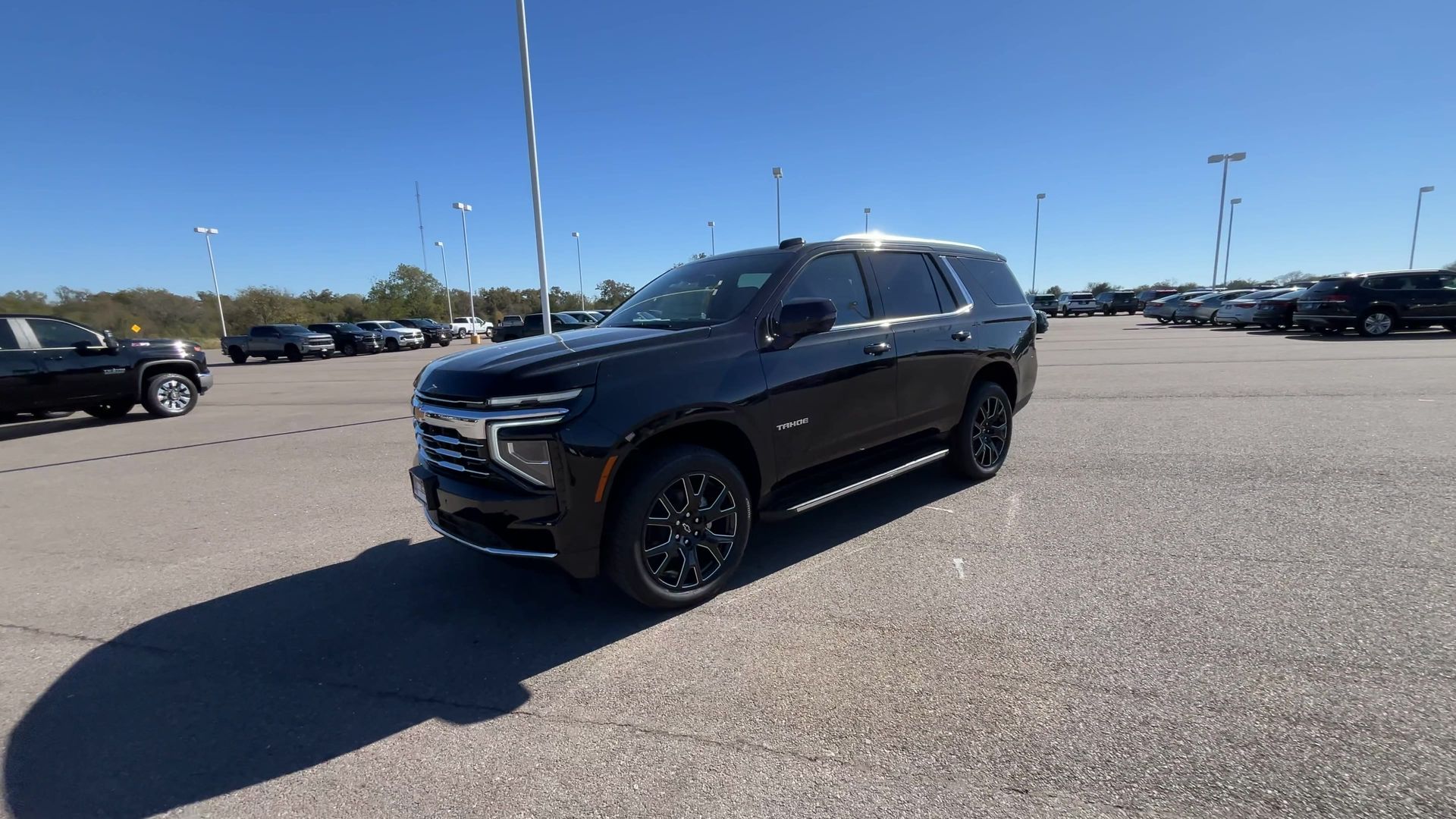 2026 Chevrolet Tahoe LT photo 4
