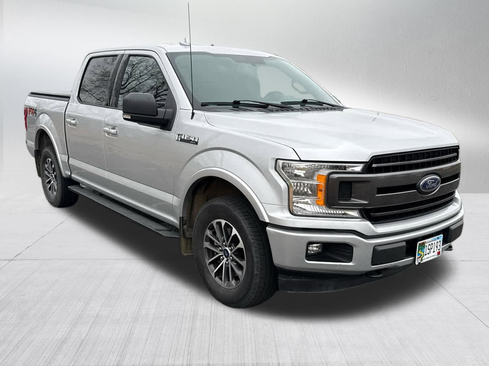 2018 Ford F-150 XLT photo 2