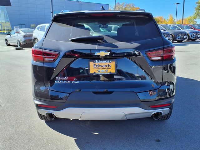 2023 Chevrolet Blazer 2LT photo 2