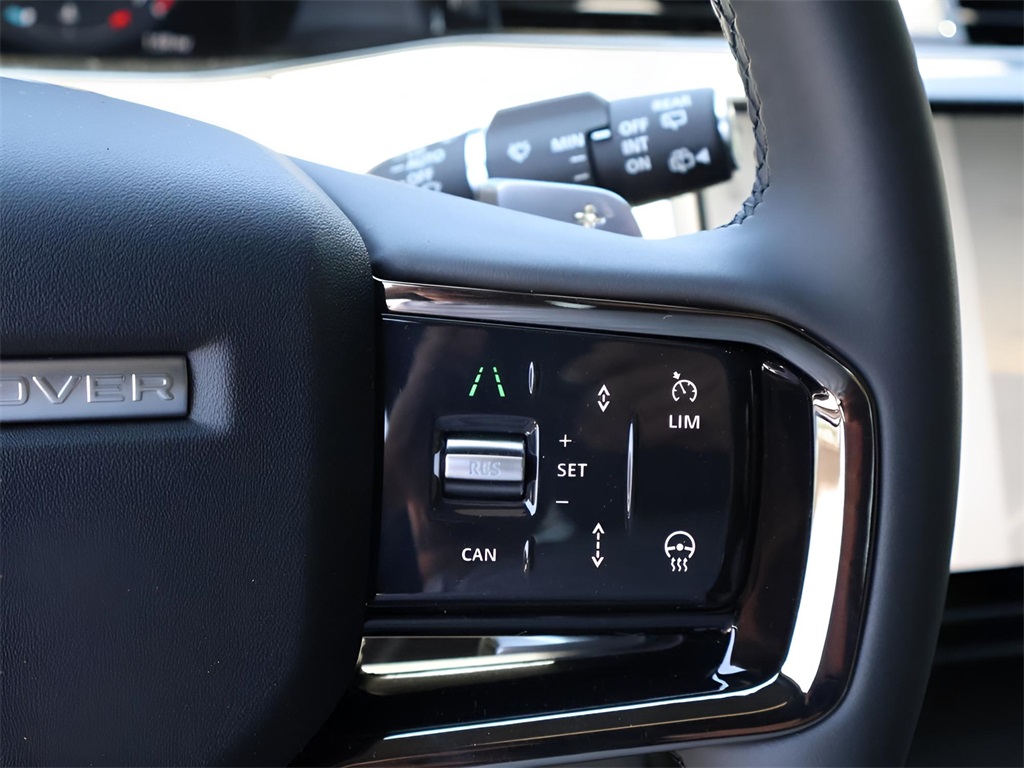 2026 Land Rover Range Rover Evoque Dynamic SE photo 27