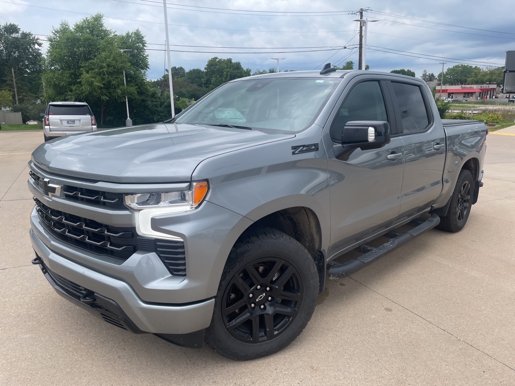 2023 Chevrolet Silverado 1500 RST photo 7