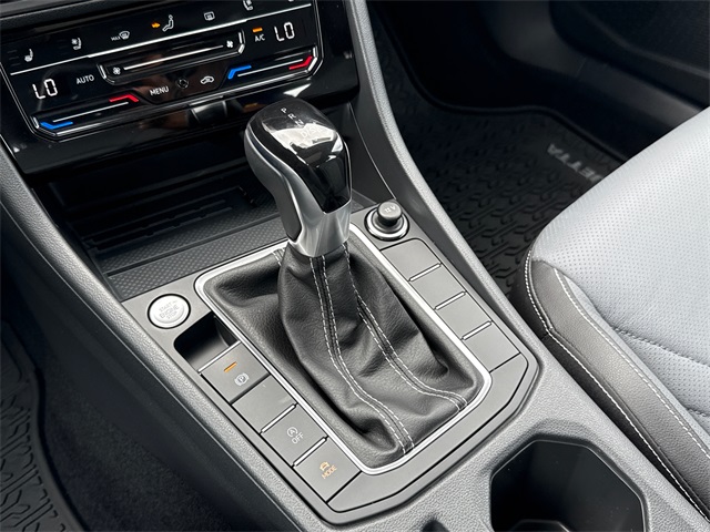 2025 Volkswagen Jetta 1.5T SEL photo 21
