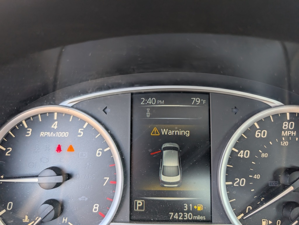 2018 Nissan Sentra SV photo 11