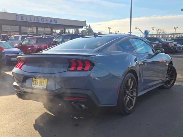 2025 Ford Mustang GT Premium photo 5