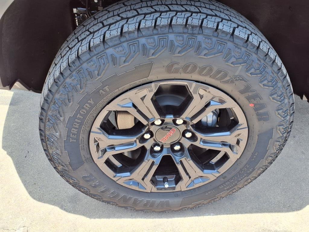New 2025 Volcanic Red Tintcoat GMC Elevation image 9