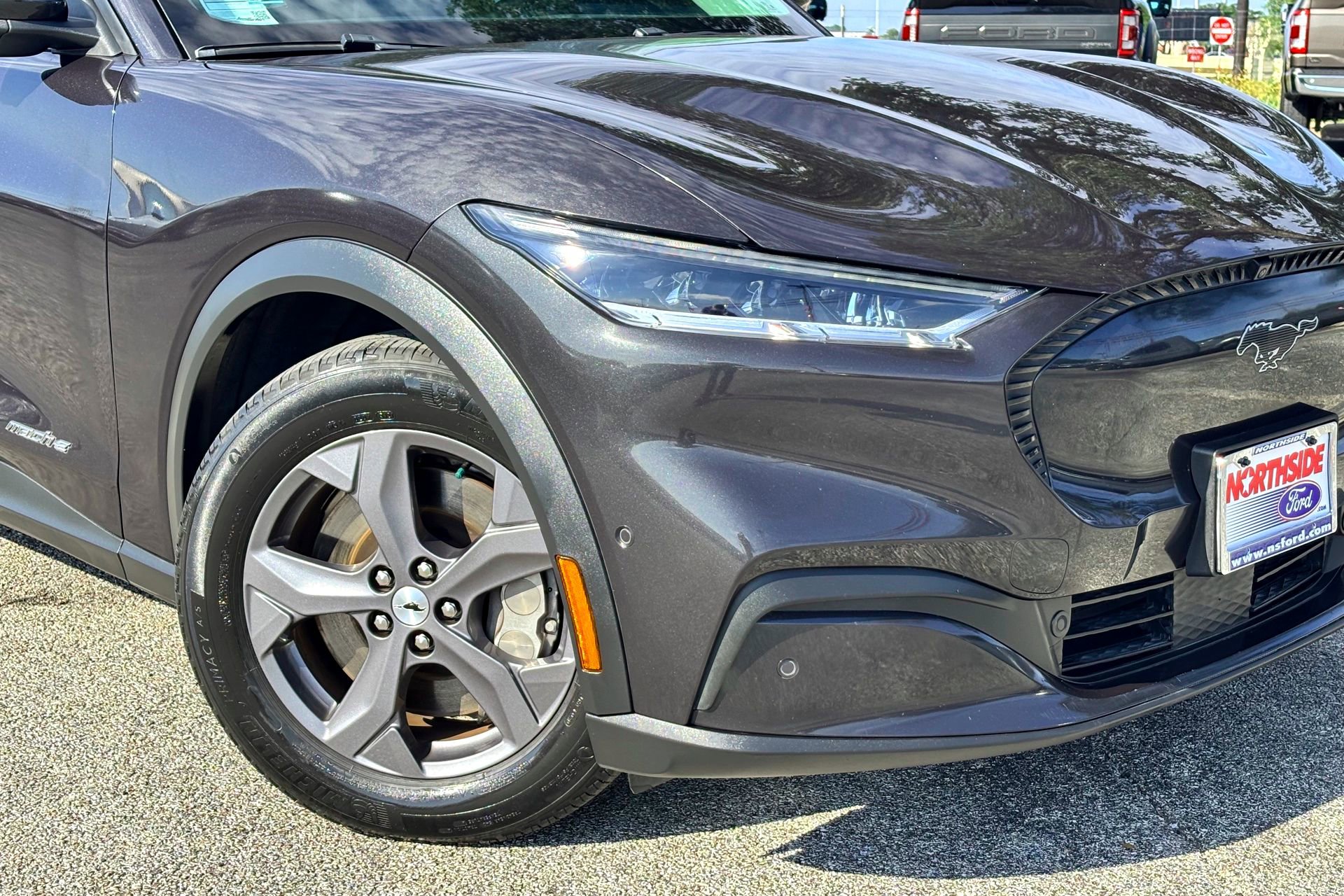 2022 Ford Mustang Mach-E Select photo 2