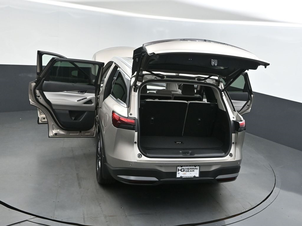 2026 Infiniti QX60 Luxe photo 41