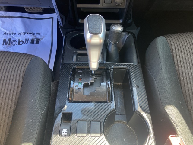 2024 Toyota 4Runner TRD Off-Road photo 27