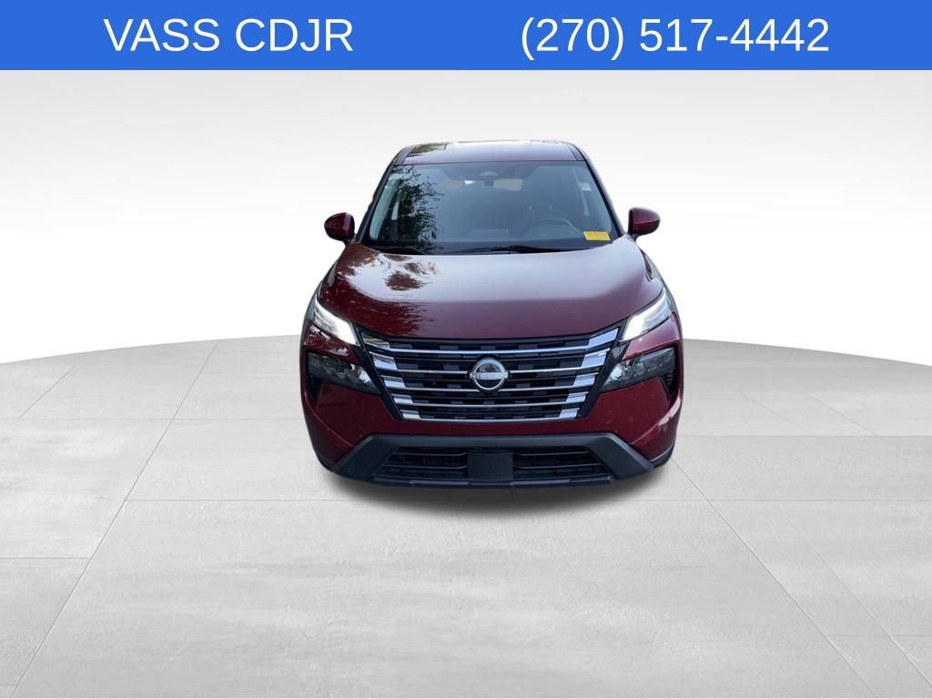 2024 Nissan Rogue SV photo 2