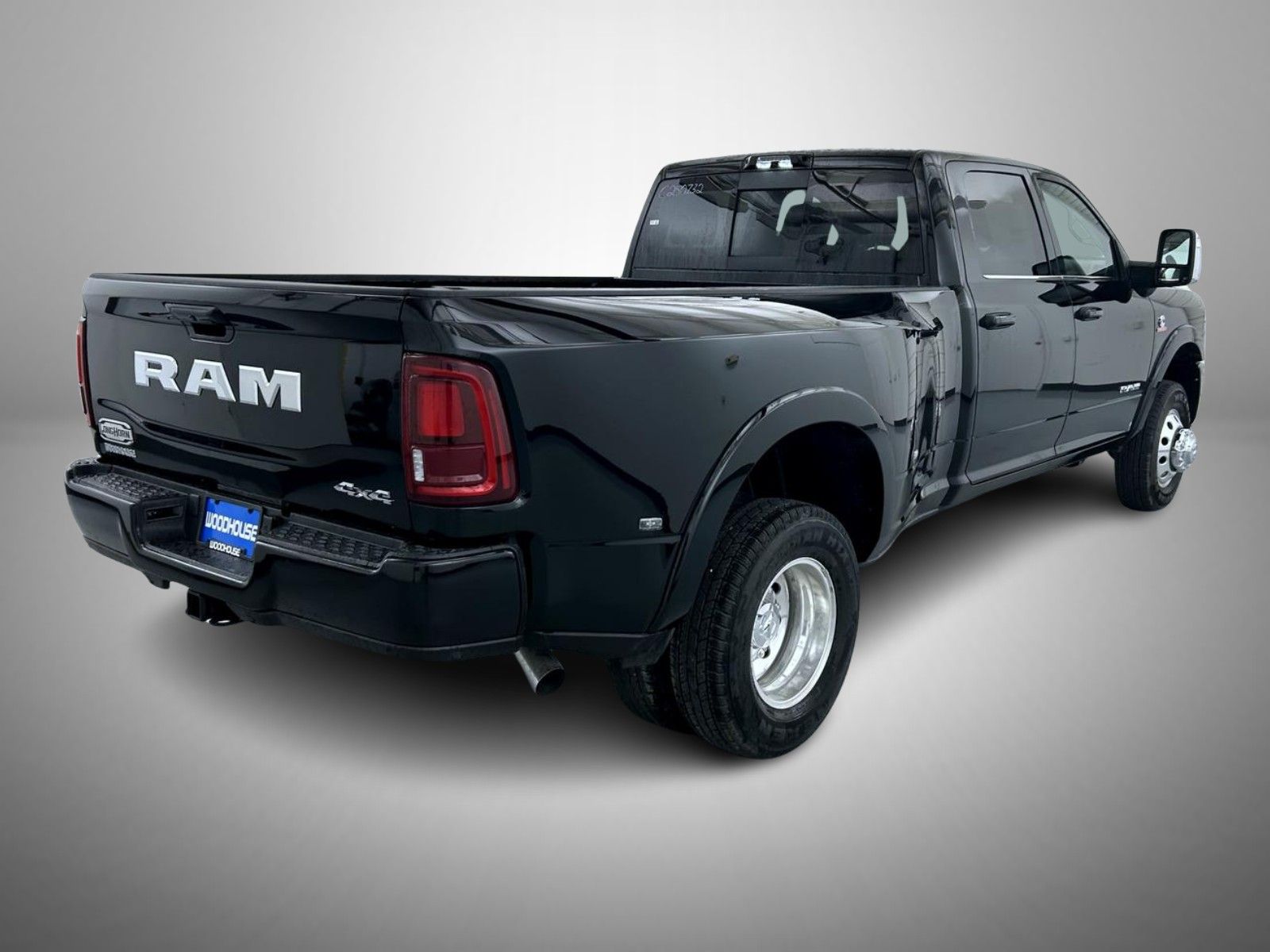 2025 Ram 3500 Limited Longhorn photo 4