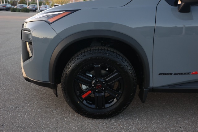 2026 Nissan Rogue SV photo 11