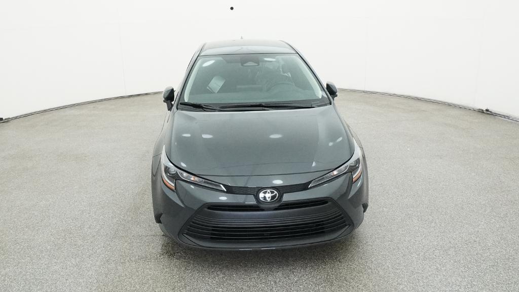 2025 Toyota Corolla LE photo 2